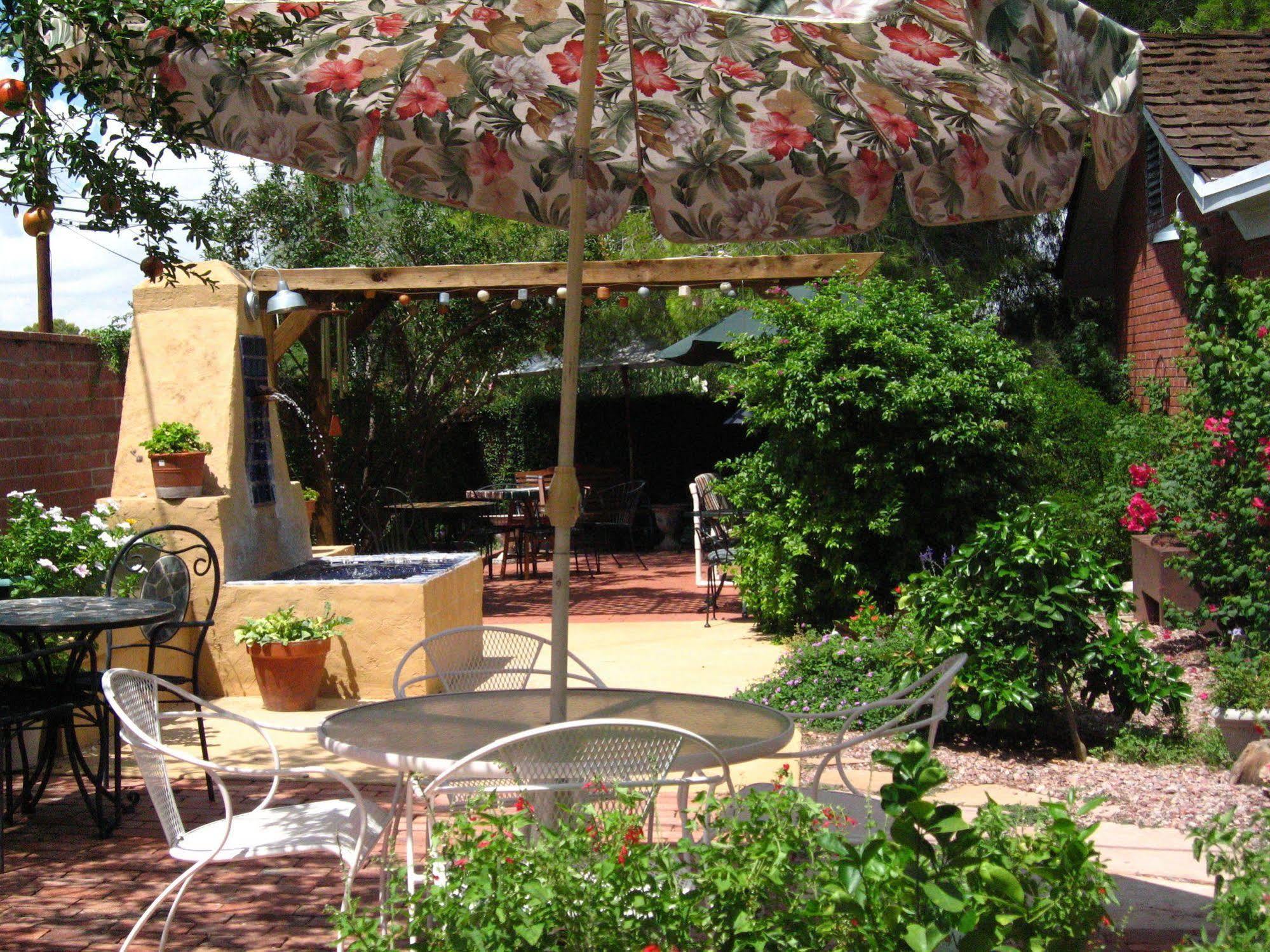 Mon Ami Bed And Breakfast Tucson Exterior foto